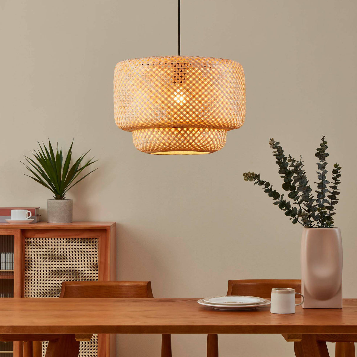 Eglo EU Hettonle Single Pendant Light E27 Black