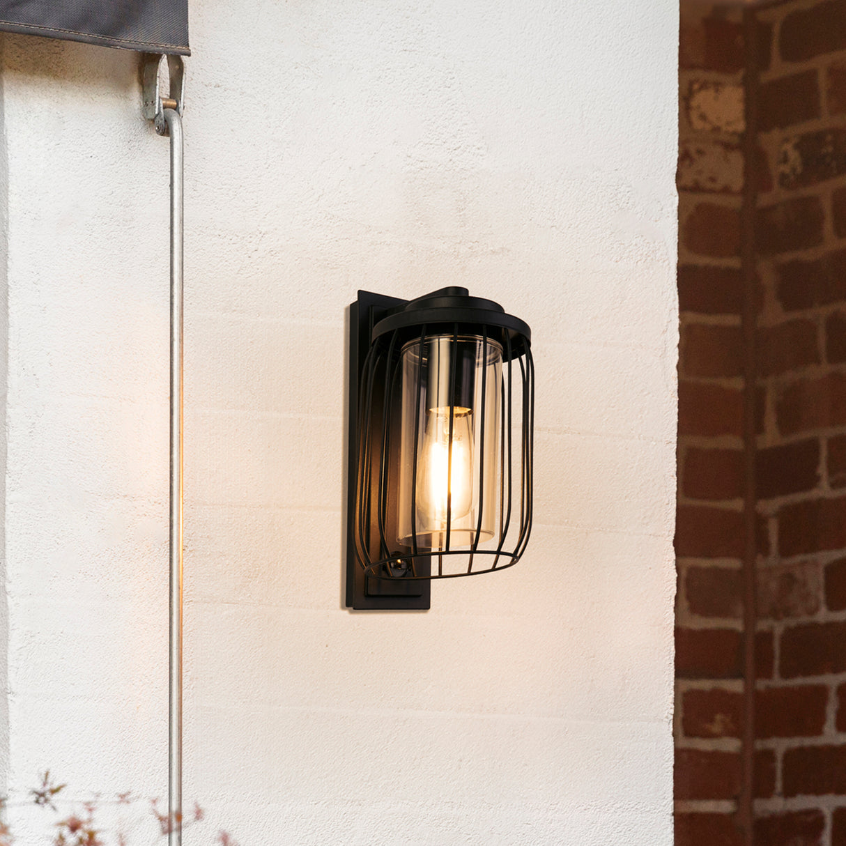 Searchlight Electric Reed 1Lt Wall Light with PIR , Black Metal and PC Shade 44610BK-PIR