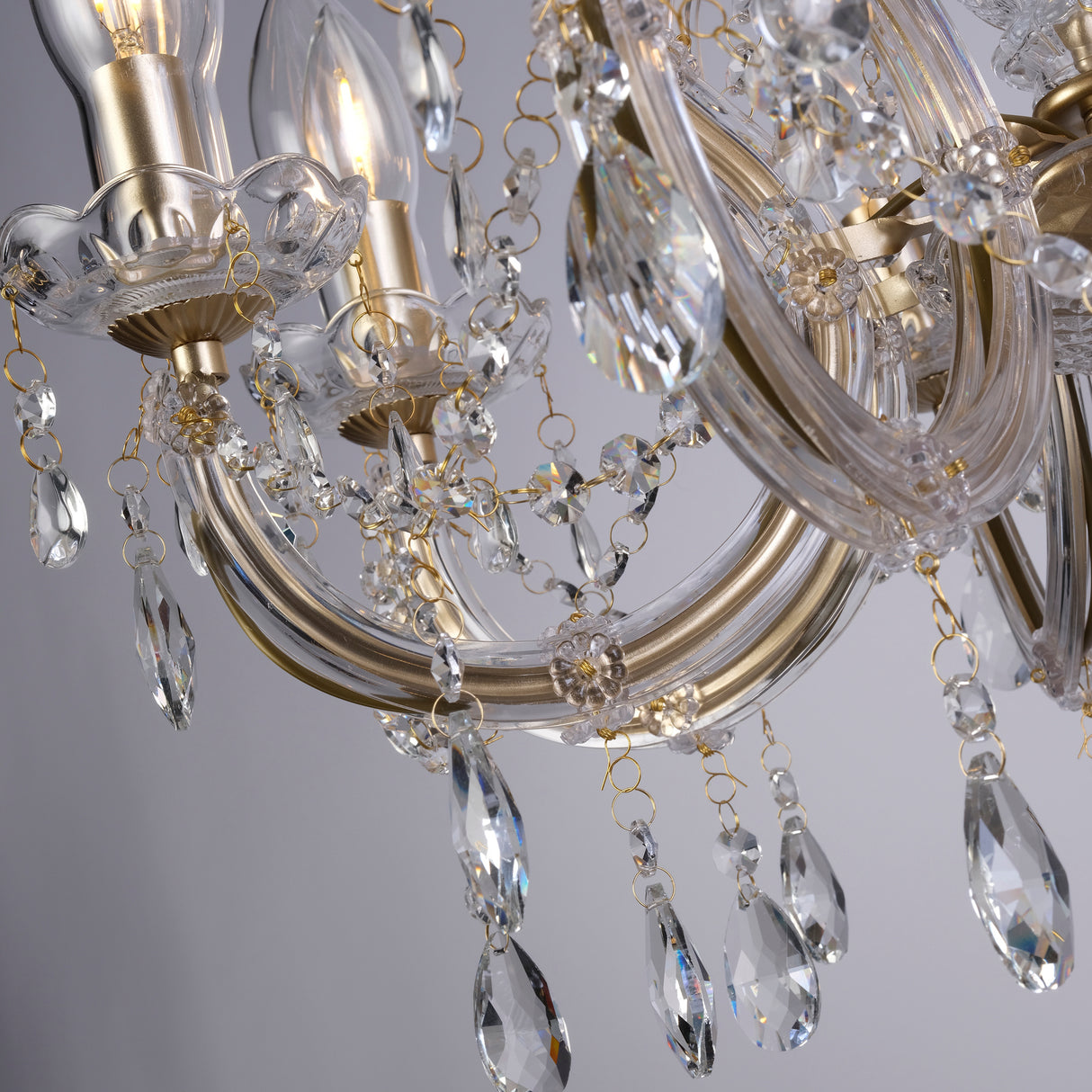 Searchlight Electric Utah Outdoor 8Lt Pendant - Gold & Crystal 44761-8GO