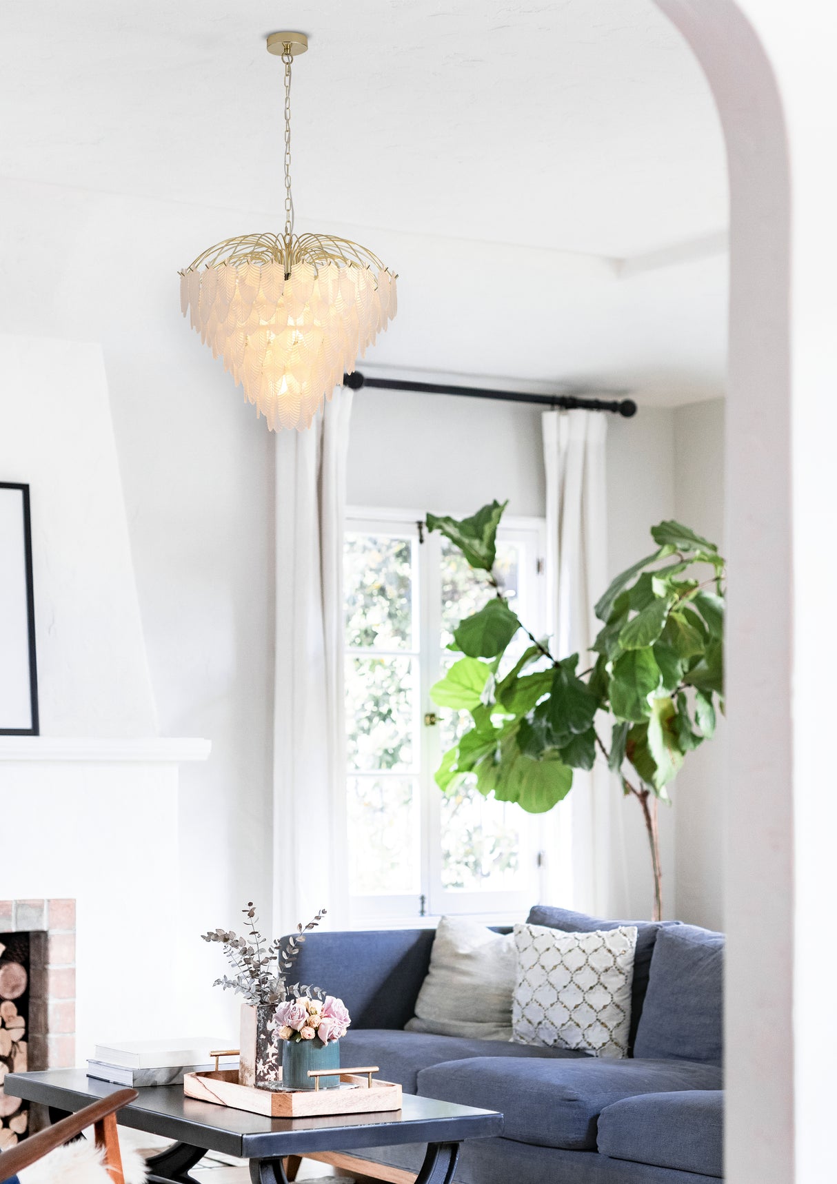 Searchlight Electric Feather 10Lt Pendant, Polished Brass with Frosted Glass 48970-10SB