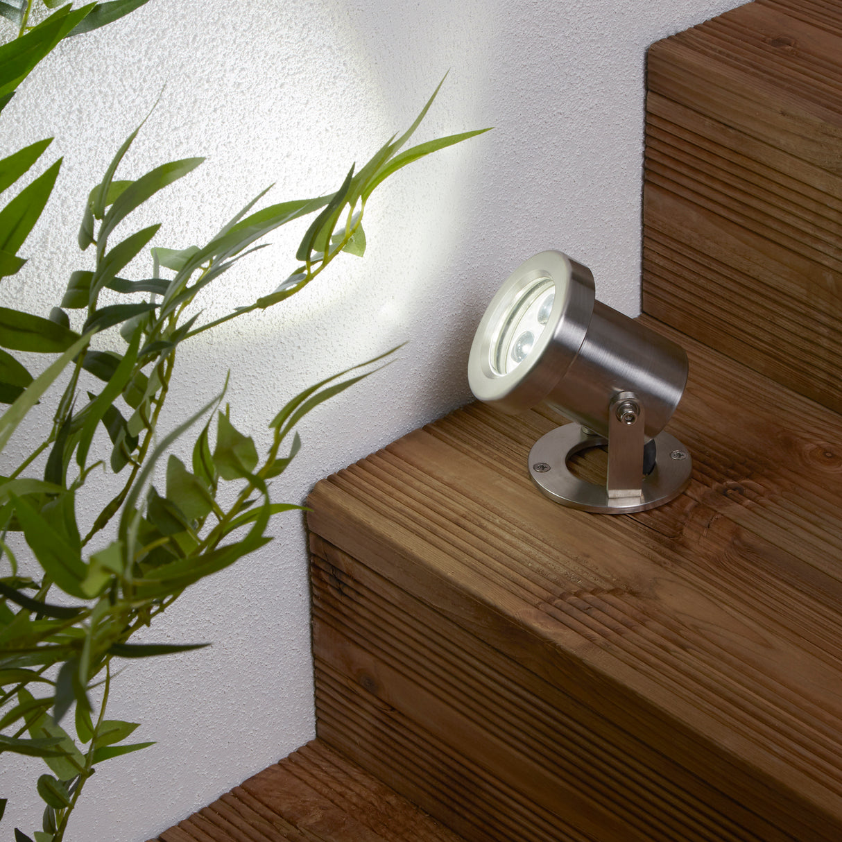 Searchlight Electric Spikey LED Outdoor Spotlight - Stainless Steel, IP65 6223SS