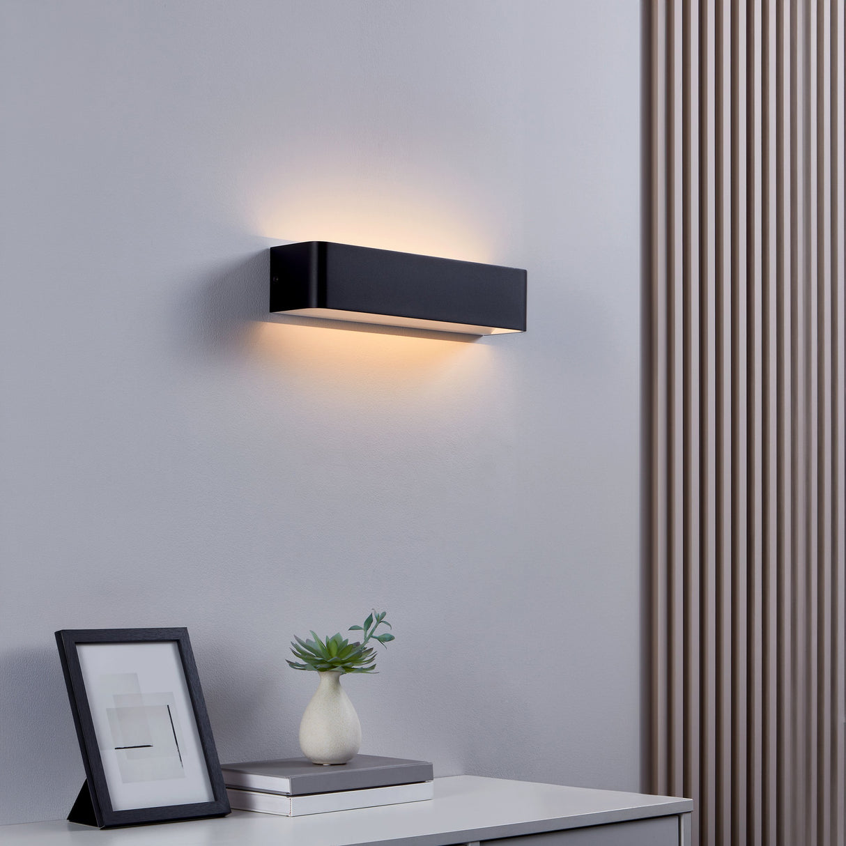 Eglo EU Sania 4 LED Black/White Cube Aluminium Wall Light