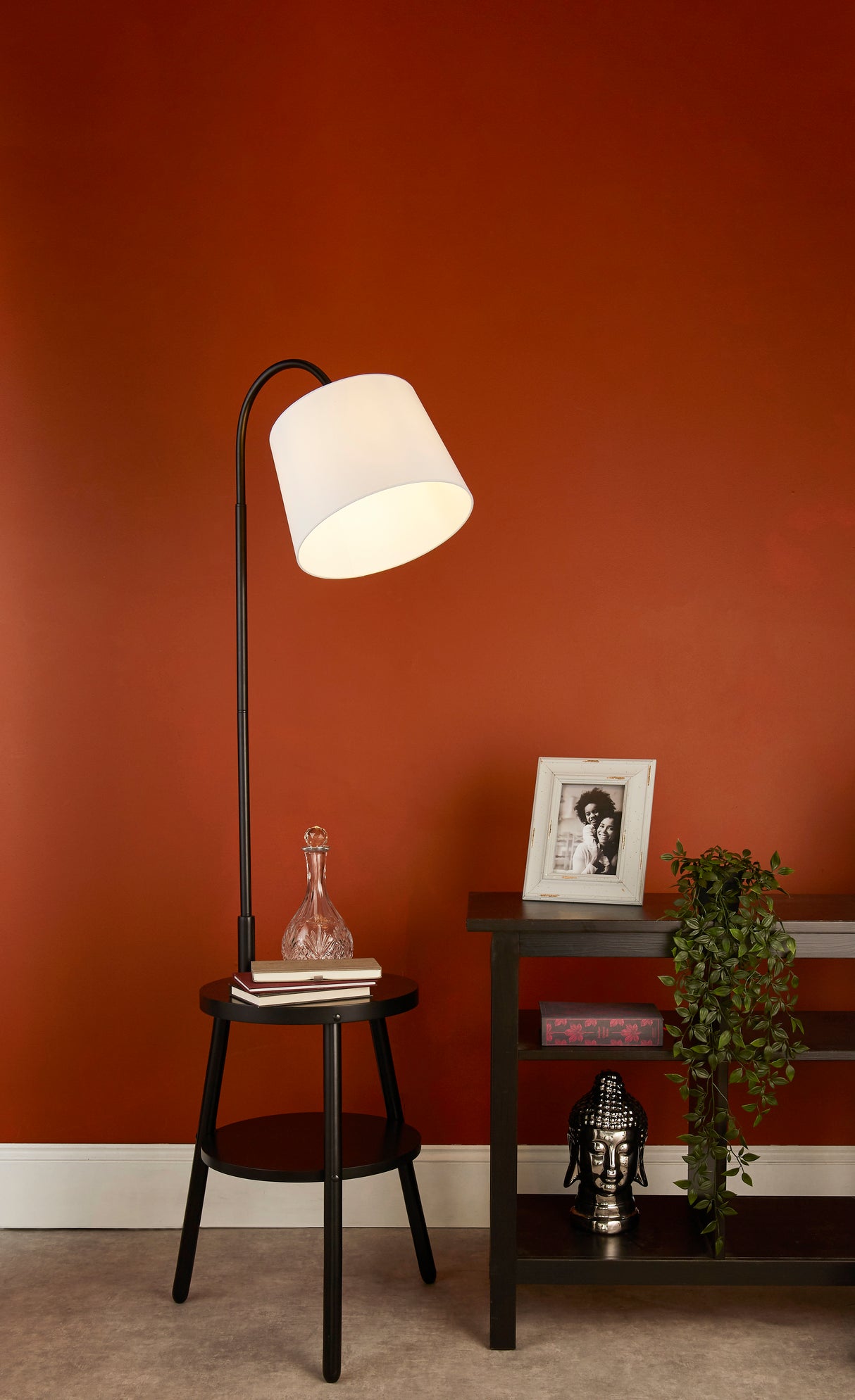 Searchlight Electric Ridge Shelf Floor Lamp - Black Metal, Wood & White Fabric 74730BK