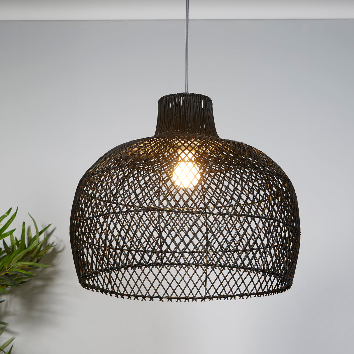 Searchlight Electric Large Bell Shade - Black Rattan 50Cm SO701958