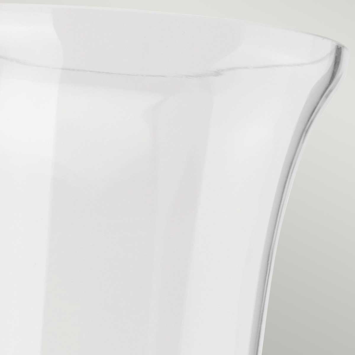 Elstead Lighting Wall Light from the Carroll range. Carroll 1 Light Product Code = BATH-CARROLL2-PC