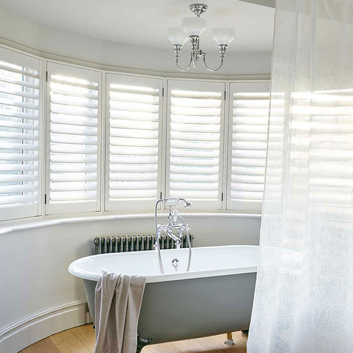 Elstead Lighting Wall Light from the Cheadle range. Cheadle 1 Light Wall Light Product Code = BATH-CD1