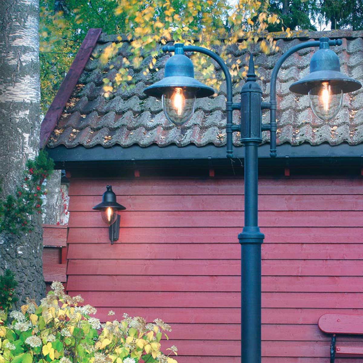 Norlys Como 1 Light Wall Lantern - Black C2-BLACK