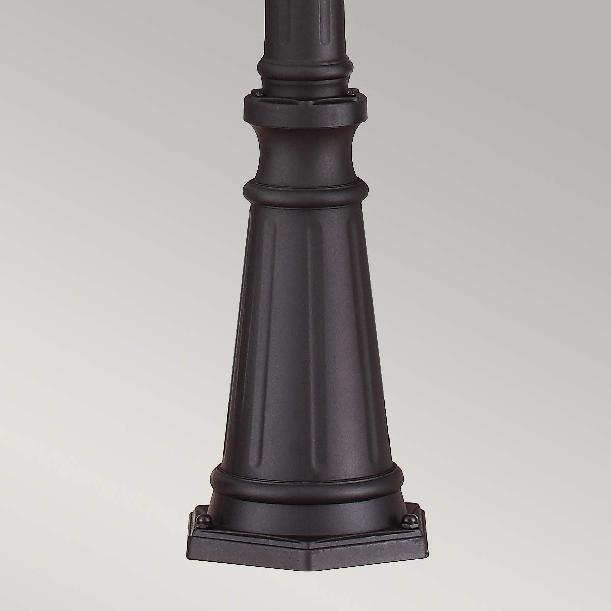 Feiss Lamp Post from the Cotswold Lane range. Cotswold Lane 3 Light Large Post Product Code = FE-COTSLN5-L-BK