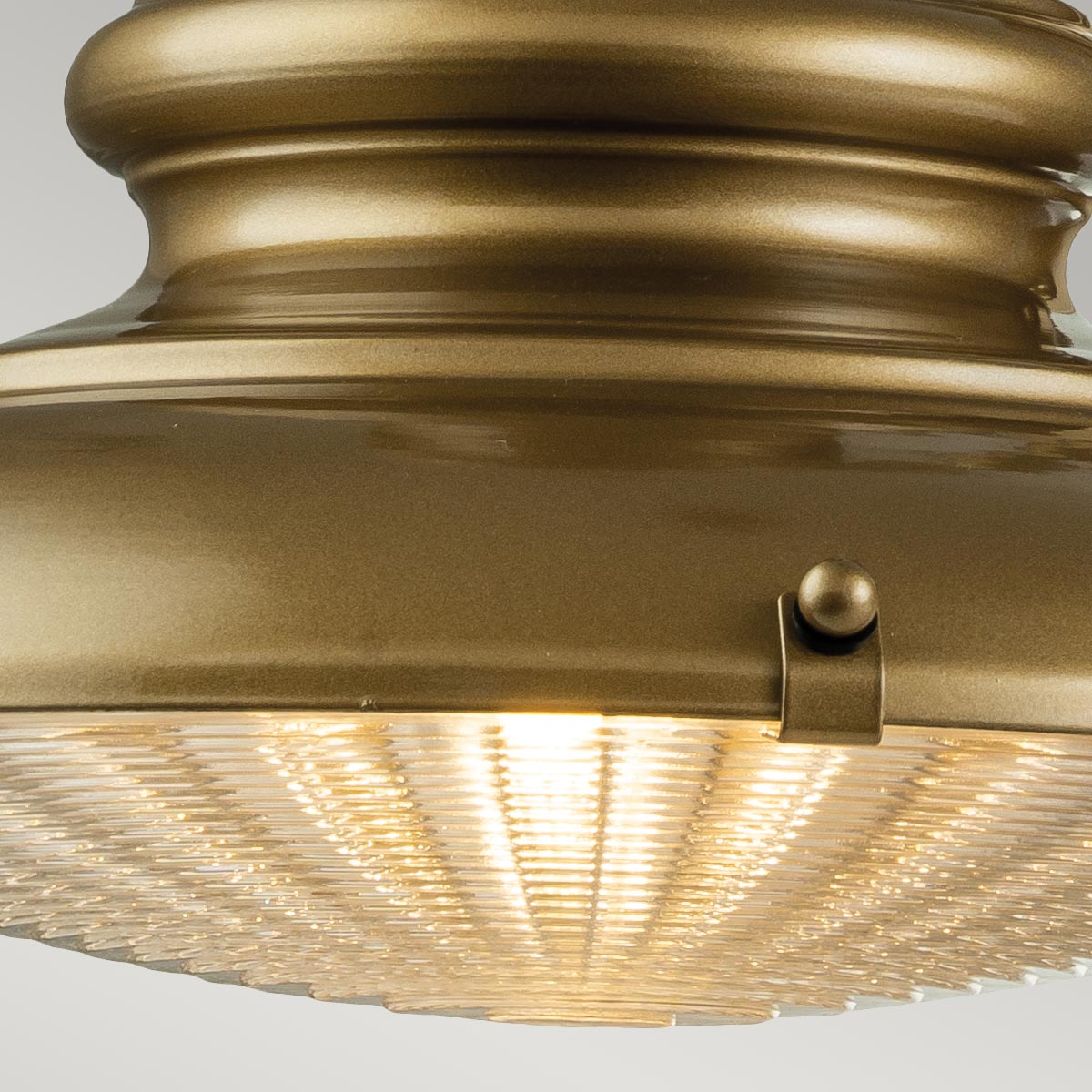 Feiss Outdoor Wall Light from the Redding Station range. Redding Station 1 Light Medium Wall Lantern Product Code = FE-REDDING2-M-PDB