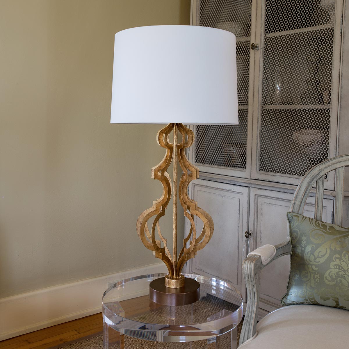 Gilded Nola Table Lamp from the Octavia range. Octavia 1 Light Table Lamp Product Code = GN-OCTAVIA-TL-GD