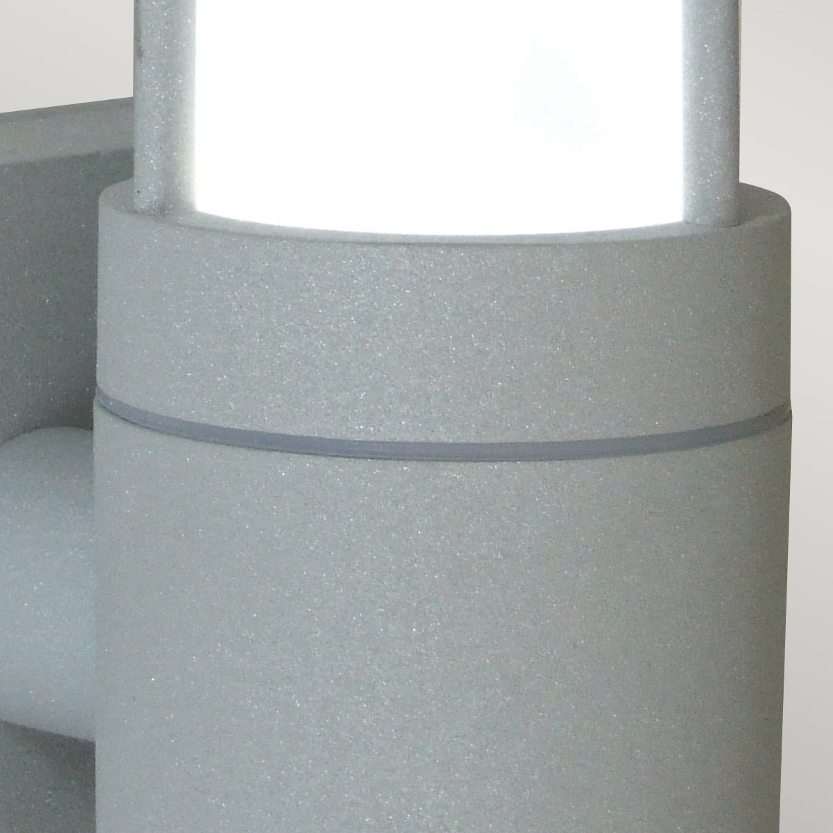 Garden Zone Outdoor Wall Light from the Beta range. Beta Plain Wall Lantern - Silver Product Code = GZ-BETA3