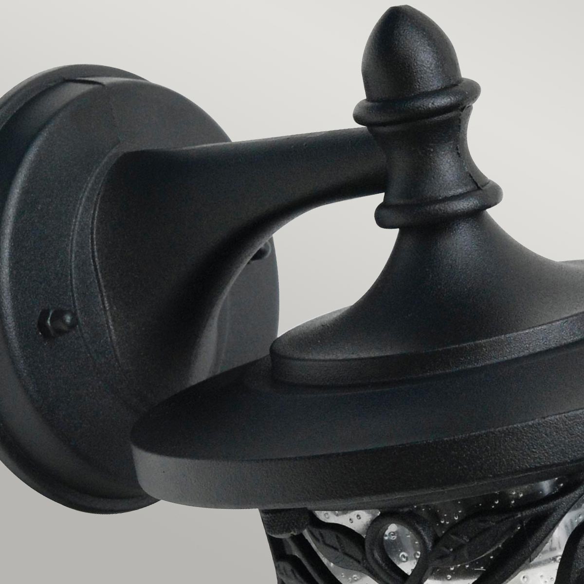 Garden Zone Outdoor Wall Light from the Burford range. Burford 1 Light Wall Lantern Product Code = GZH-BF2