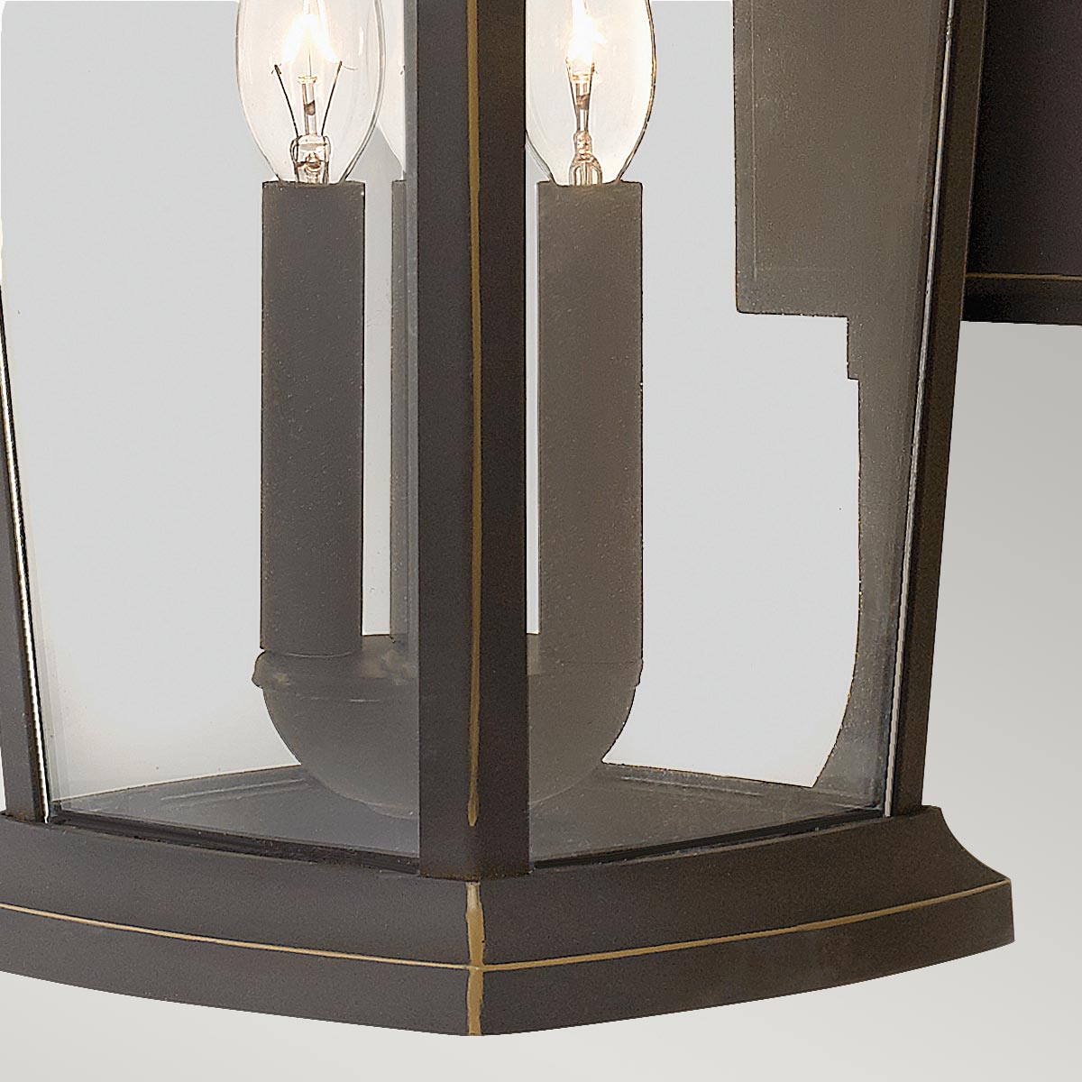 Hinkley Outdoor Wall Light from the Bromley range. Bromley 3 Light Large Wall Lantern Product Code = HK-BROMLEY2-L