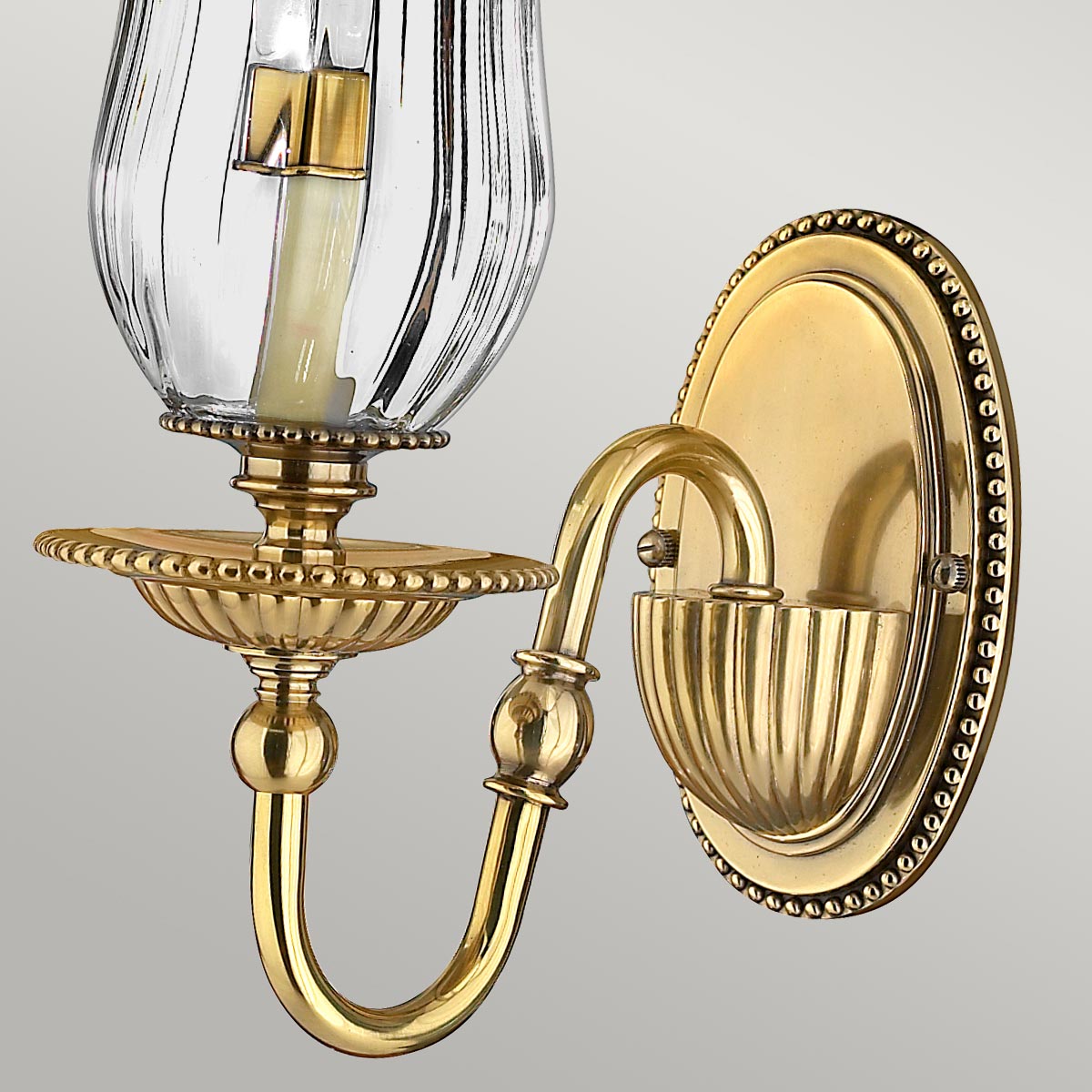 Hinkley Wall Light from the Cambridge range. Cambridge 1 Light Wall Light Product Code = HK-CAMBRIDGE1