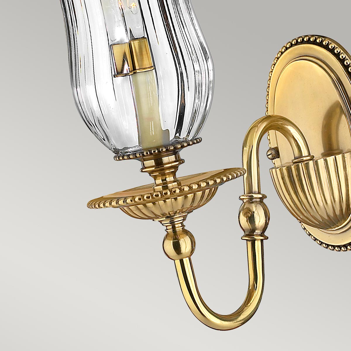 Hinkley Wall Light from the Cambridge range. Cambridge 1 Light Wall Light Product Code = HK-CAMBRIDGE1