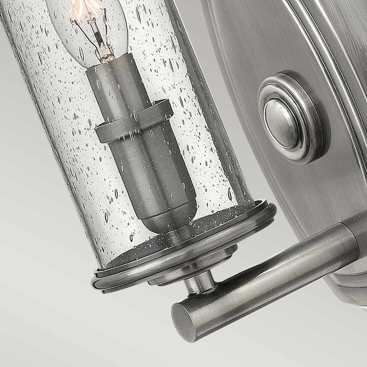 Hinkley Wall Light from the Dakota range. Dakota 1 Light Wall Light Product Code = HK-DAKOTA1