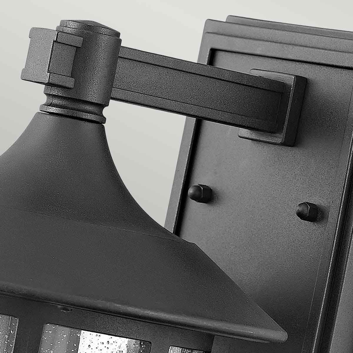 Hinkley Outdoor Wall Light from the Freeport range. Freeport 1lt Medium Wall Lantern Product Code = HK-FREEPORT2-M-TBK