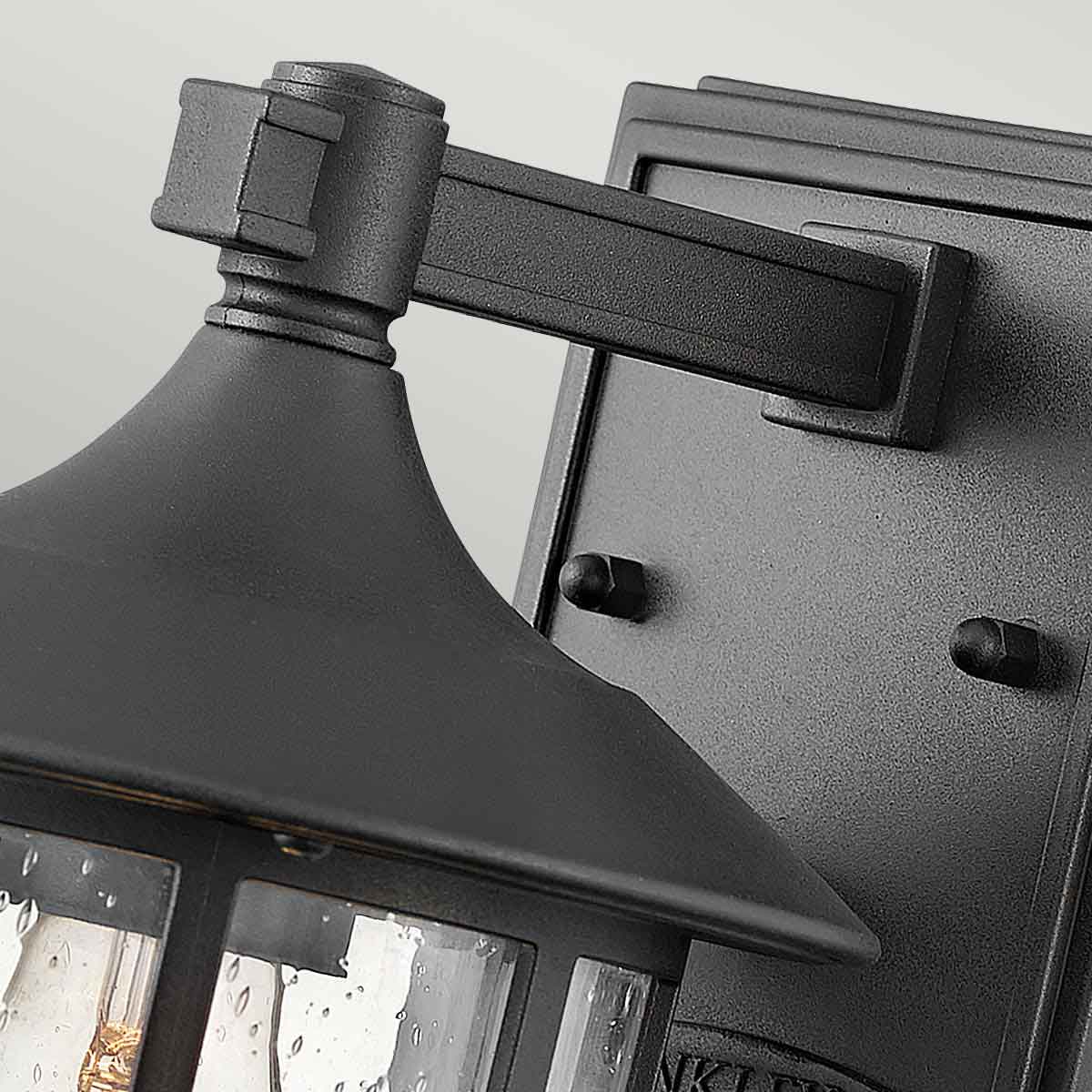 Hinkley Outdoor Wall Light from the Freeport range. Freeport 1lt Small Wall Lantern Product Code = HK-FREEPORT2-S-TBK