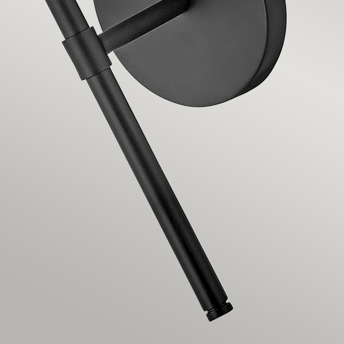 Hinkley Wall Light from the Hollis range. Hollis 1 Light Wall Light Product Code = HK-HOLLIS1-O-BK-BATH