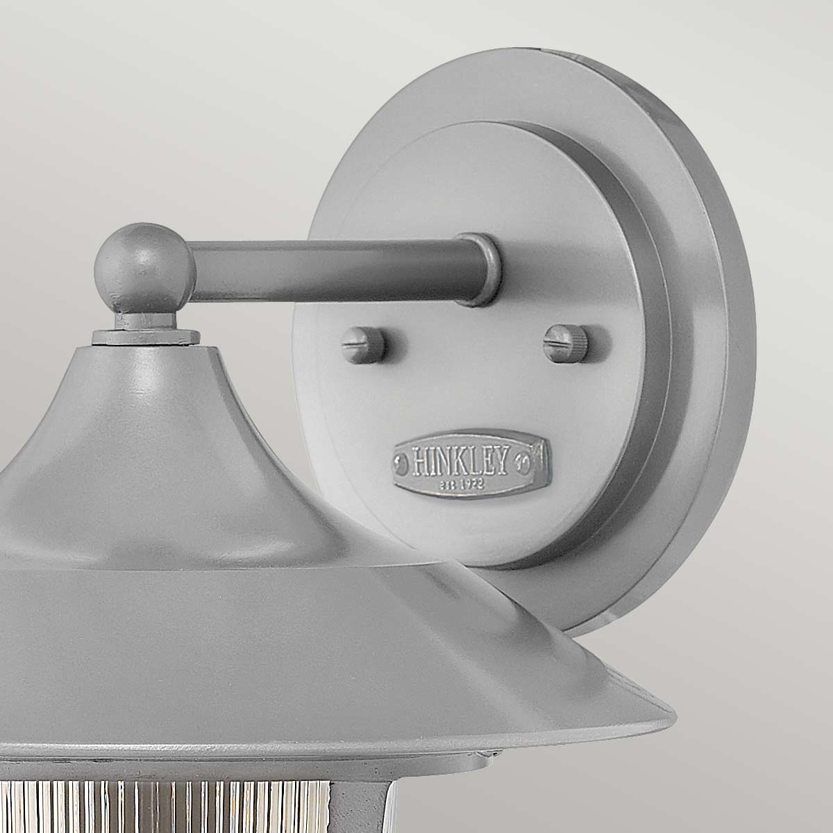 Hinkley Outdoor Wall Light from the Marina range. Marina 1 Light Medium Wall Lantern Product Code = HK-MARINA2-M