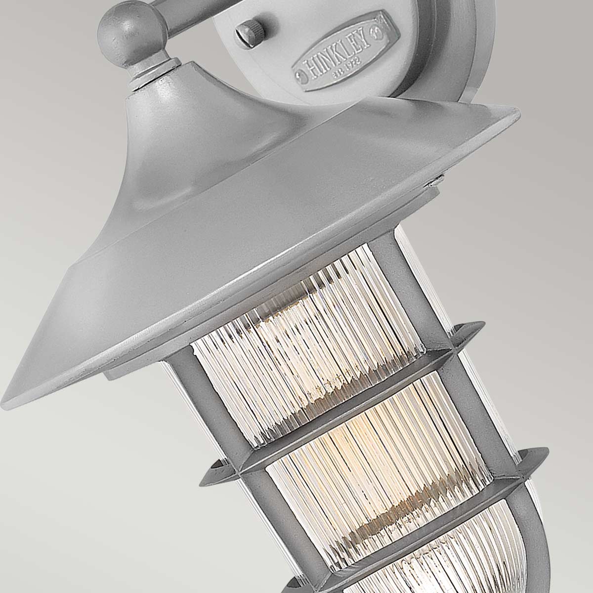 Hinkley Outdoor Wall Light from the Marina range. Marina 1 Light Small Wall Lantern Product Code = HK-MARINA2-S