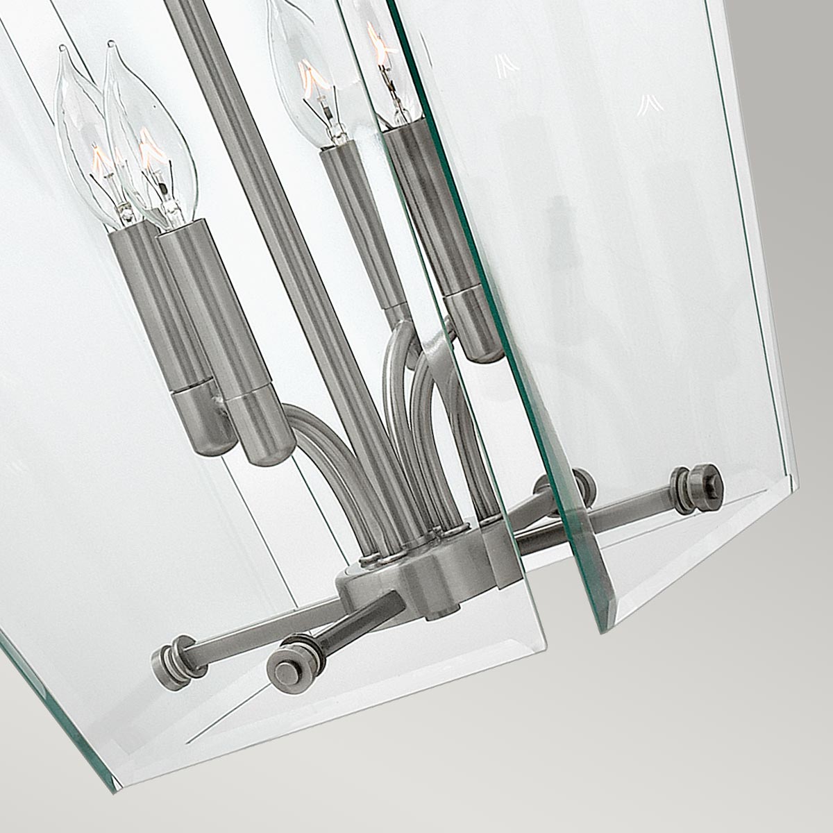 Hinkley Pendant from the Wingate range. Wingate 4 Light Medium Pendant Product Code = HK-WINGATE-P-M