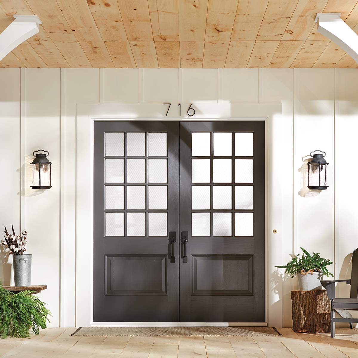 Kichler Outdoor Wall Light from the Ashland Bay range. Ashland Bay 1 Light Large Wall Lantern Product Code = KL-ASHLANDBAY2-L