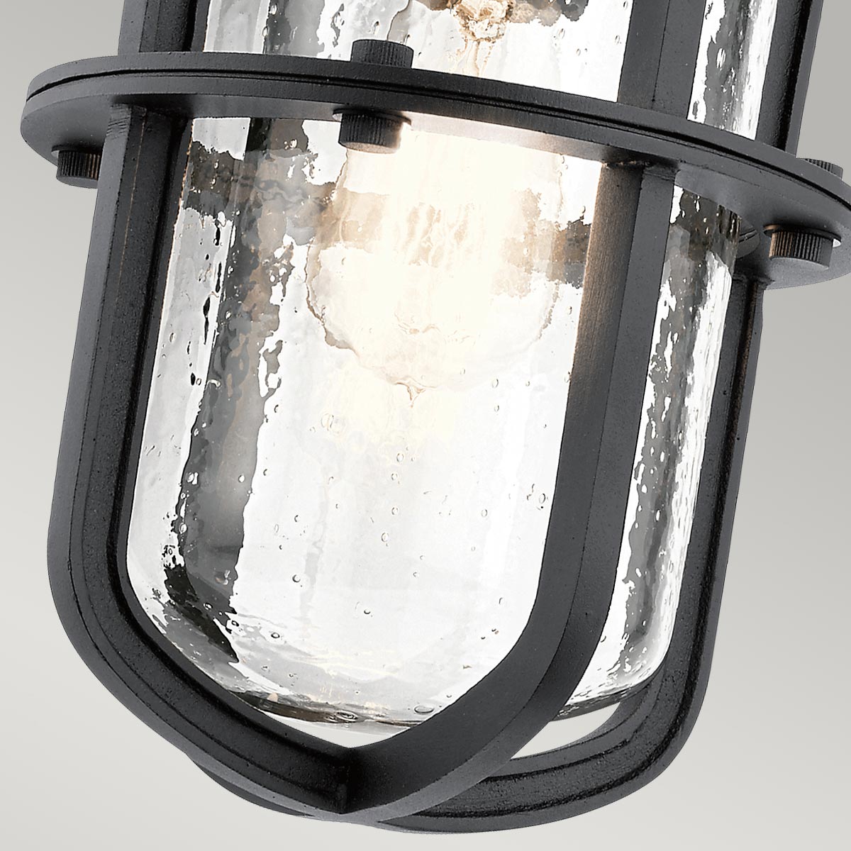 Kichler Outdoor Wall Light from the Suri range. Suri 1 Light Wall Lantern Product Code = KL-SURI-M