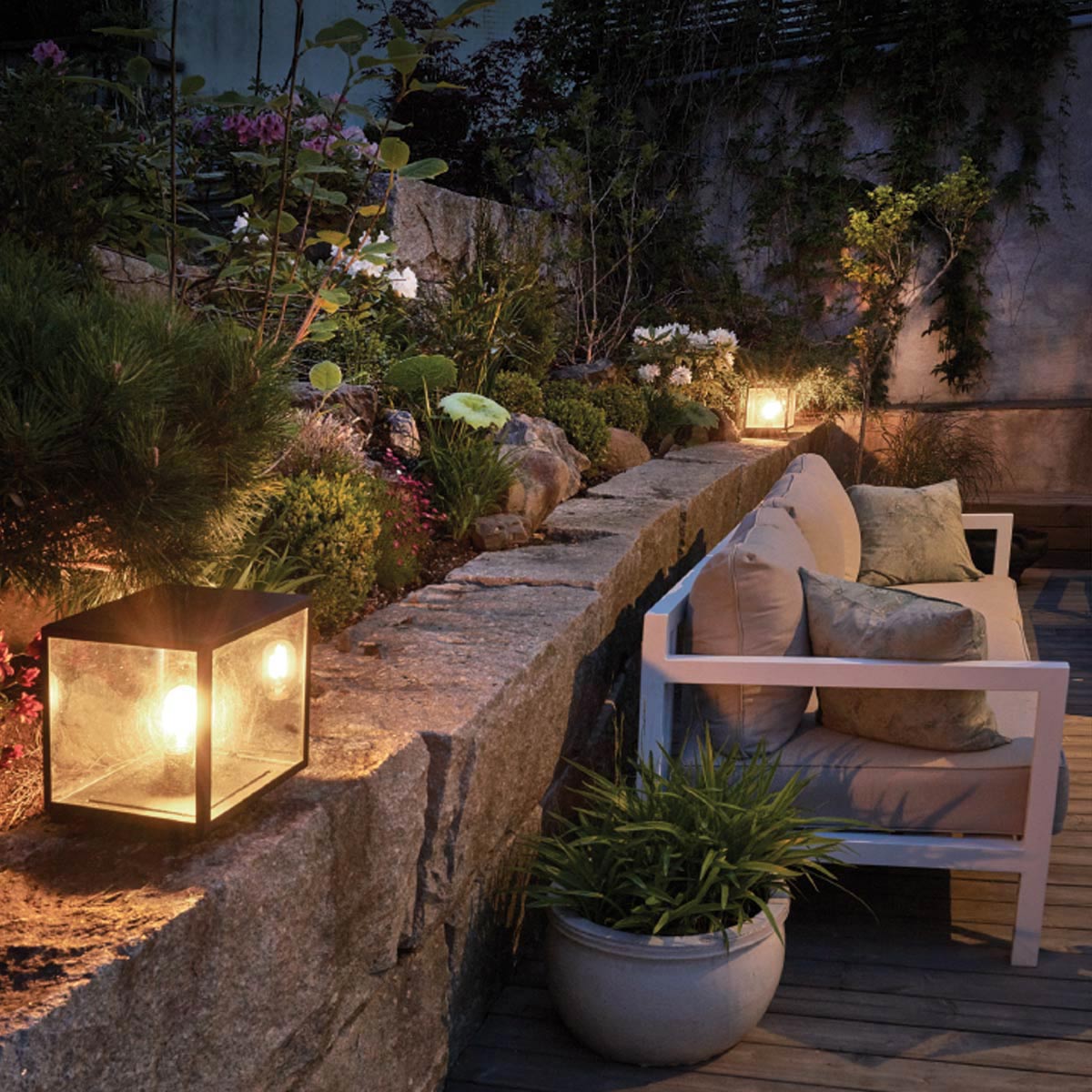 Norlys Lofoten 1 Light Pedestal LOFOTEN3-BLK