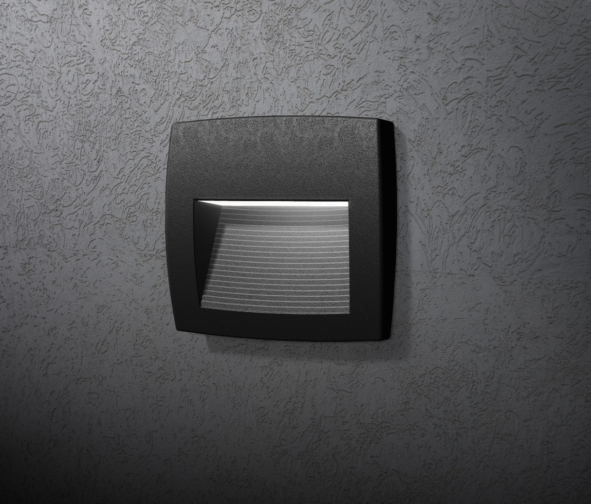 Magnalux Lorenza 150mm Surface Black Clear LED R7S 3.2W CCT Part Number - LORENZA150BL