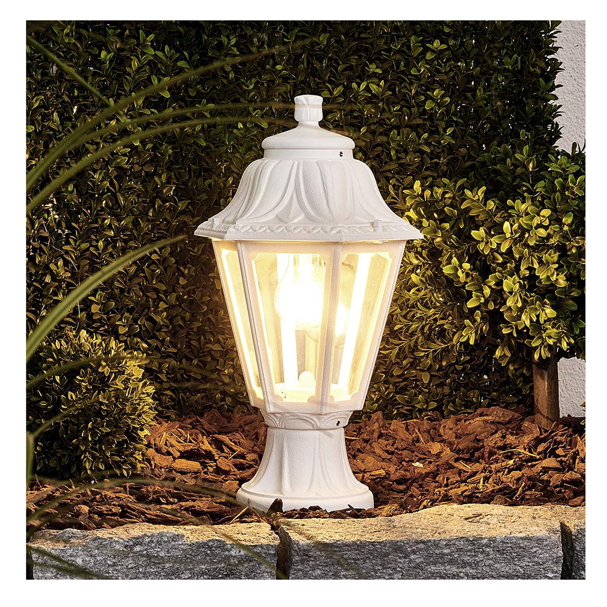 Magnalux Mikrolot/Anna Black Clear E27 Post Top Light Part Number - MIKROLOT/ANNA