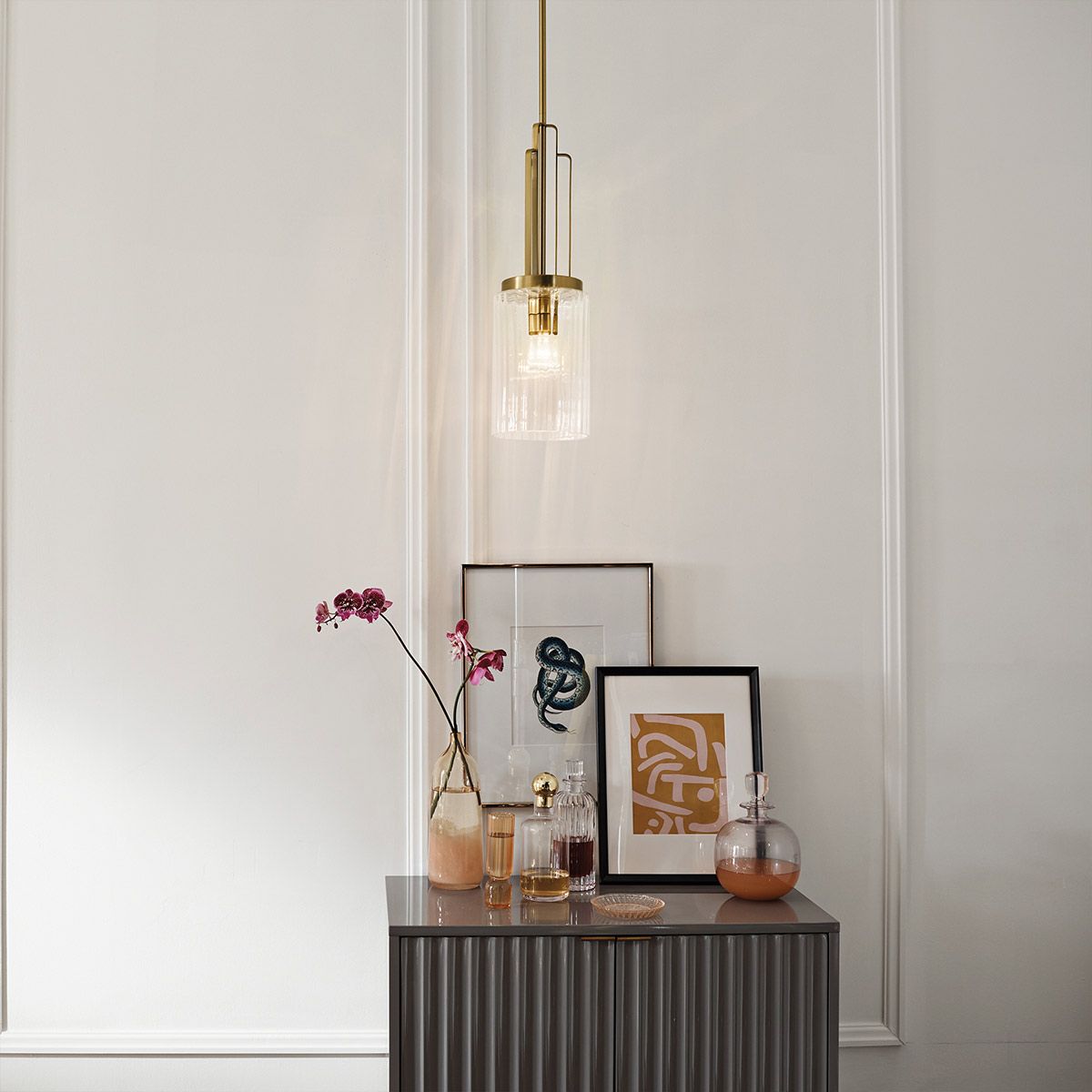 Elstead Lighting Quintiesse Collection Kimrose 1 Light Mini Pendant from the Kimrose range. Part Number - QN-KIMROSE-MP-BNB