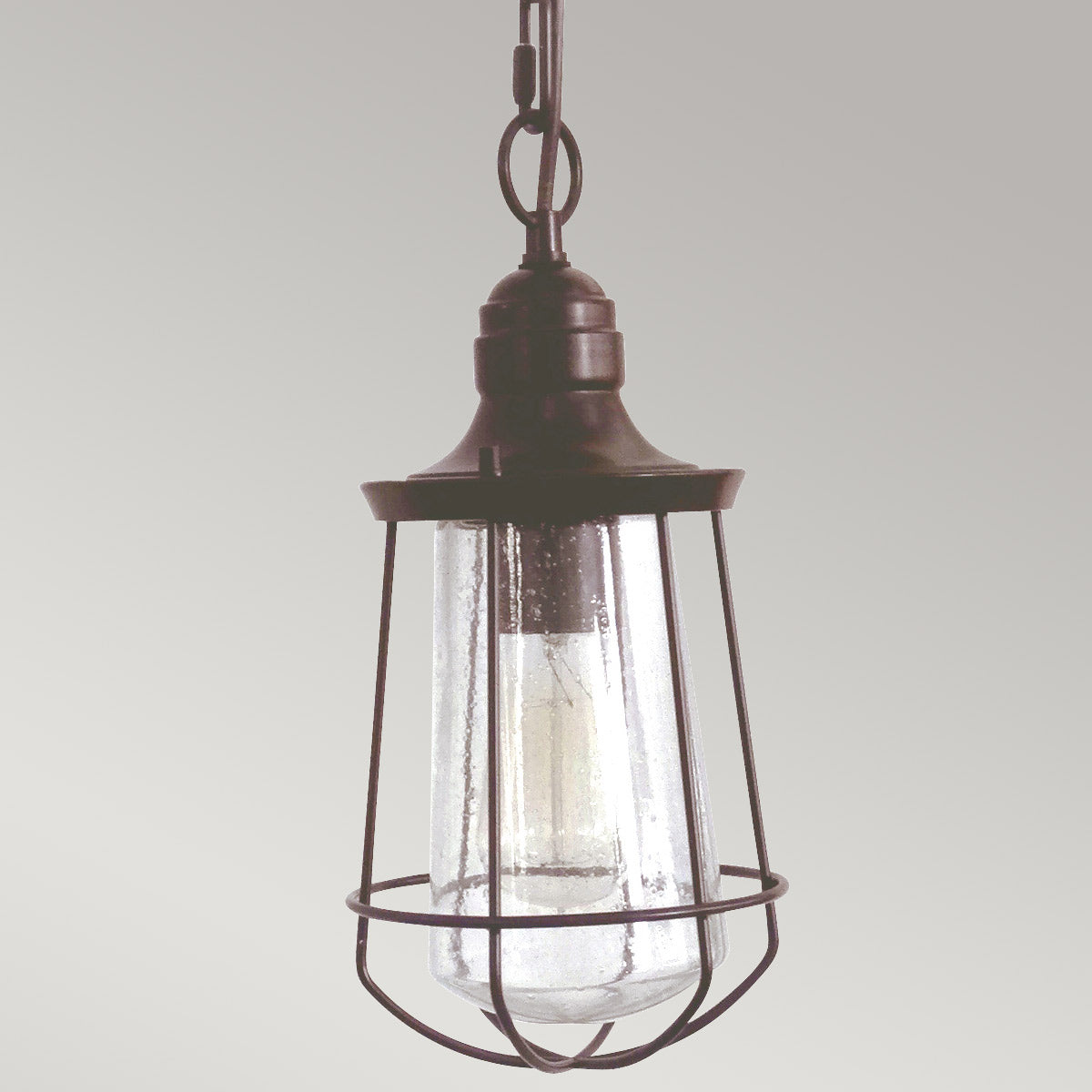 Quoizel Outdoor Hanging from the Marine range. Marine 1 Light Small Chain Lantern Product Code = QZ-MARINE8-S