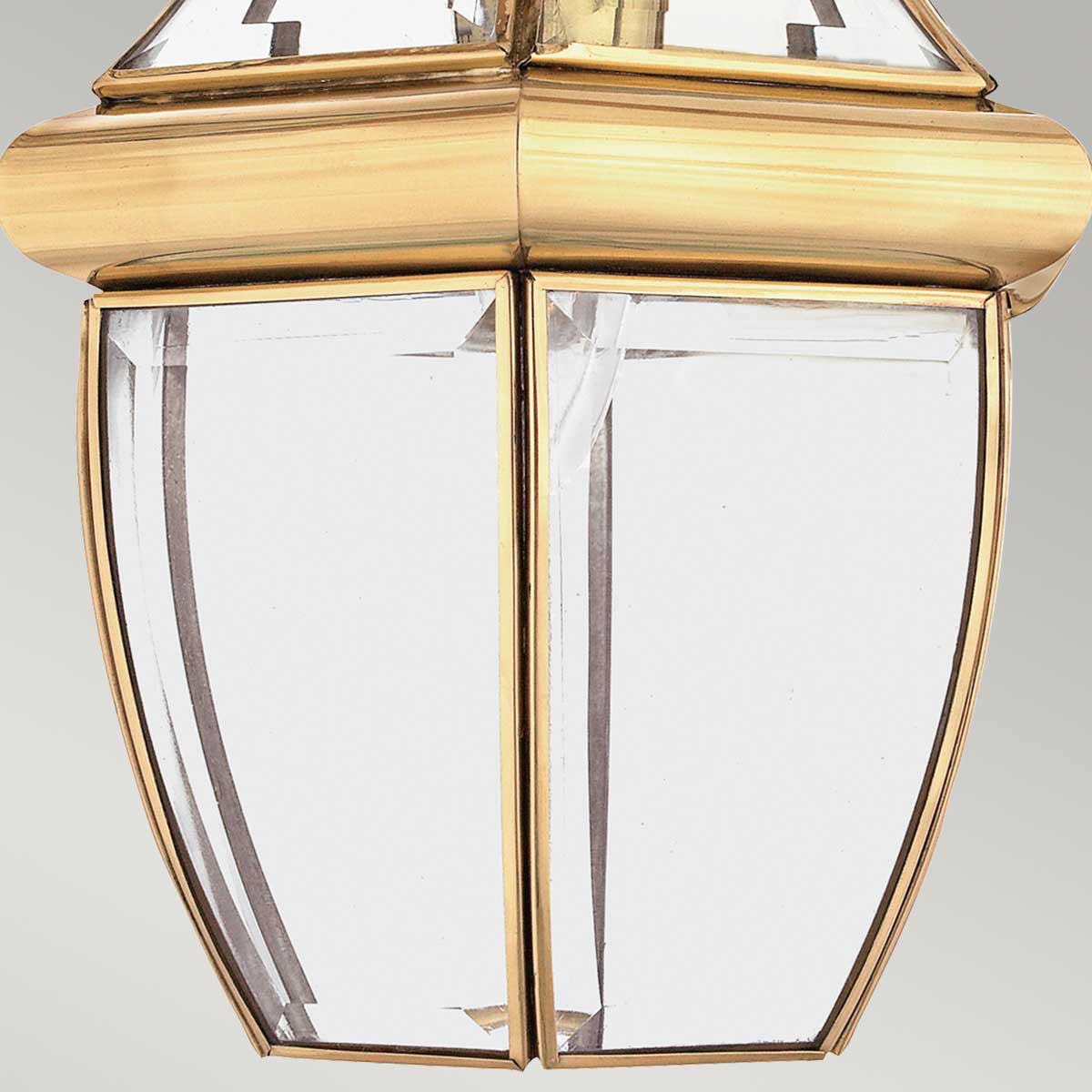 Quoizel Outdoor Hanging from the Newbury range. Newbury 1 Light Medium Chain Lantern Product Code = QZ-NEWBURY8-M-PB
