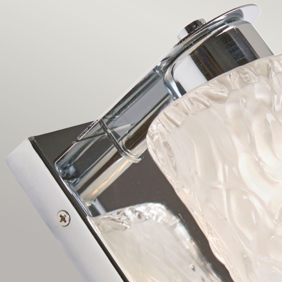 Quoizel Wall Light from the Seaview range. Seaview 1 Light Wall Light Product Code = QZ-SEAVIEW1-BATH