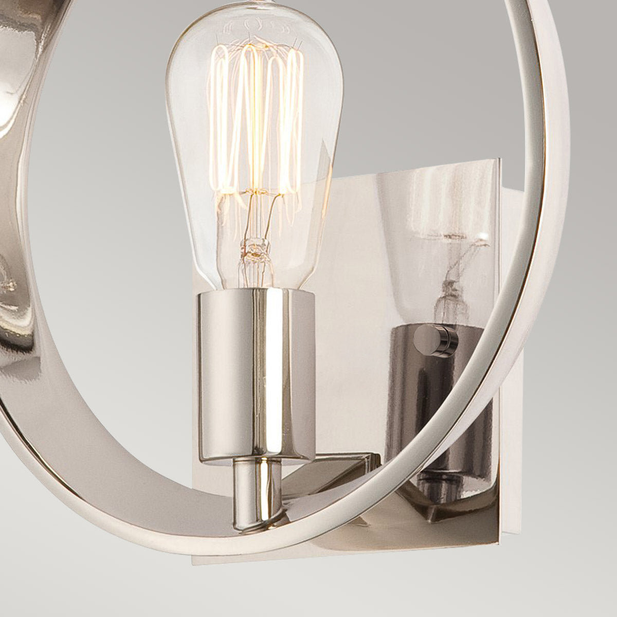 Quoizel Wall Light from the Theater Row range. Theater Row 1 Light Wall Light Product Code = QZ-THEATER-ROW1IS