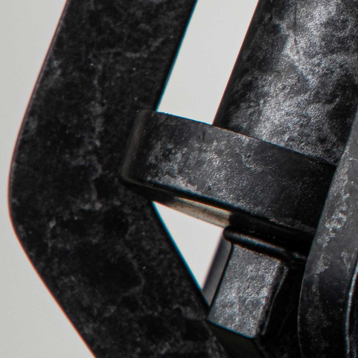 Quoizel Wall Light from the Vanguard range. Vanguard 2 Light Wall Light Product Code = QZ-VANGUARD2-OK