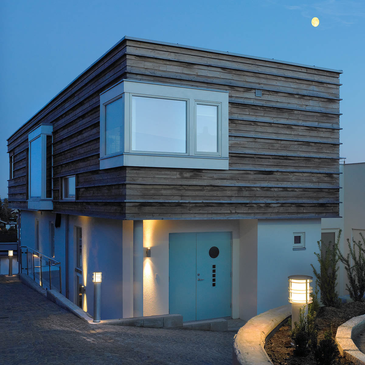 Norlys Stockholm Medium Bollard Galvanised ST-BOL-M-E27-GAL