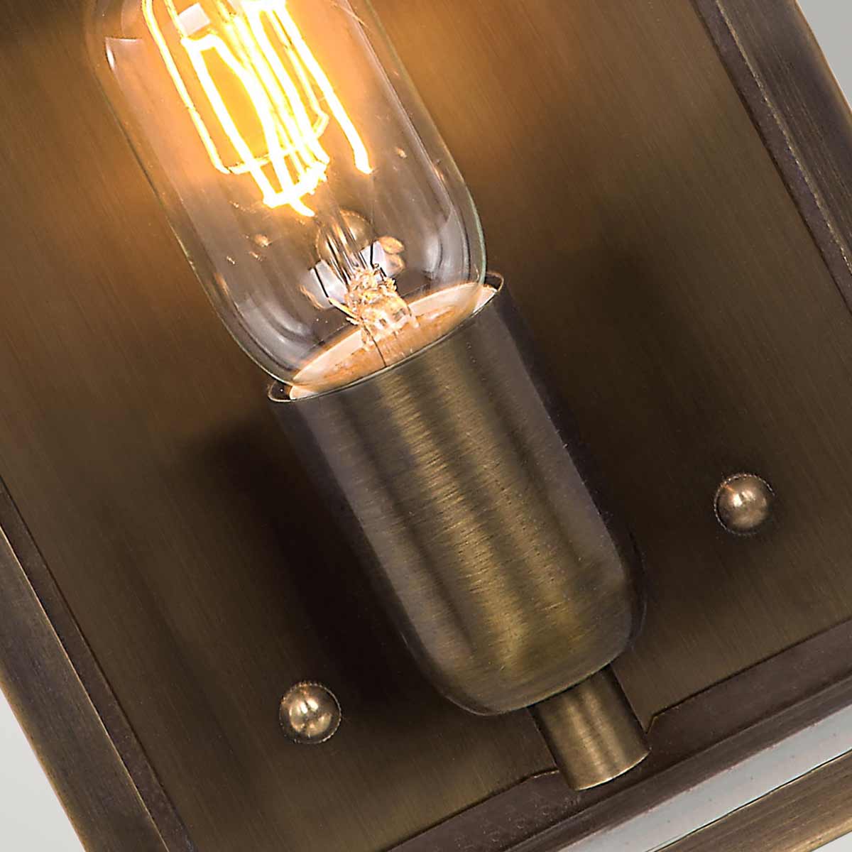 Elstead Lighting Outdoor Wall Light from the Victoria range. Victoria 1 Light Wall Lantern - Verdigris Product Code = VICTORIA-VERDI