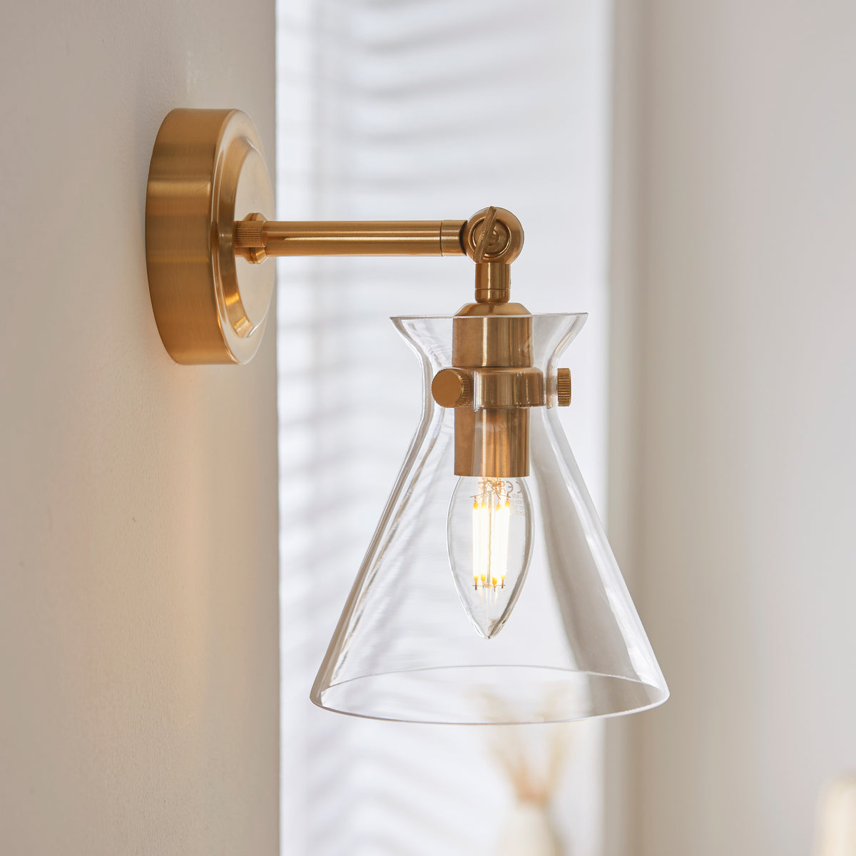 Endon Lighting Harlow 112861 Harlow Wall Light