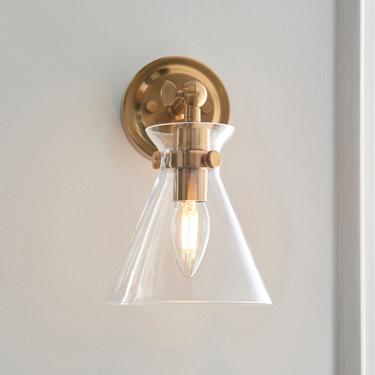 Endon Lighting Harlow 112861 Harlow Wall Light