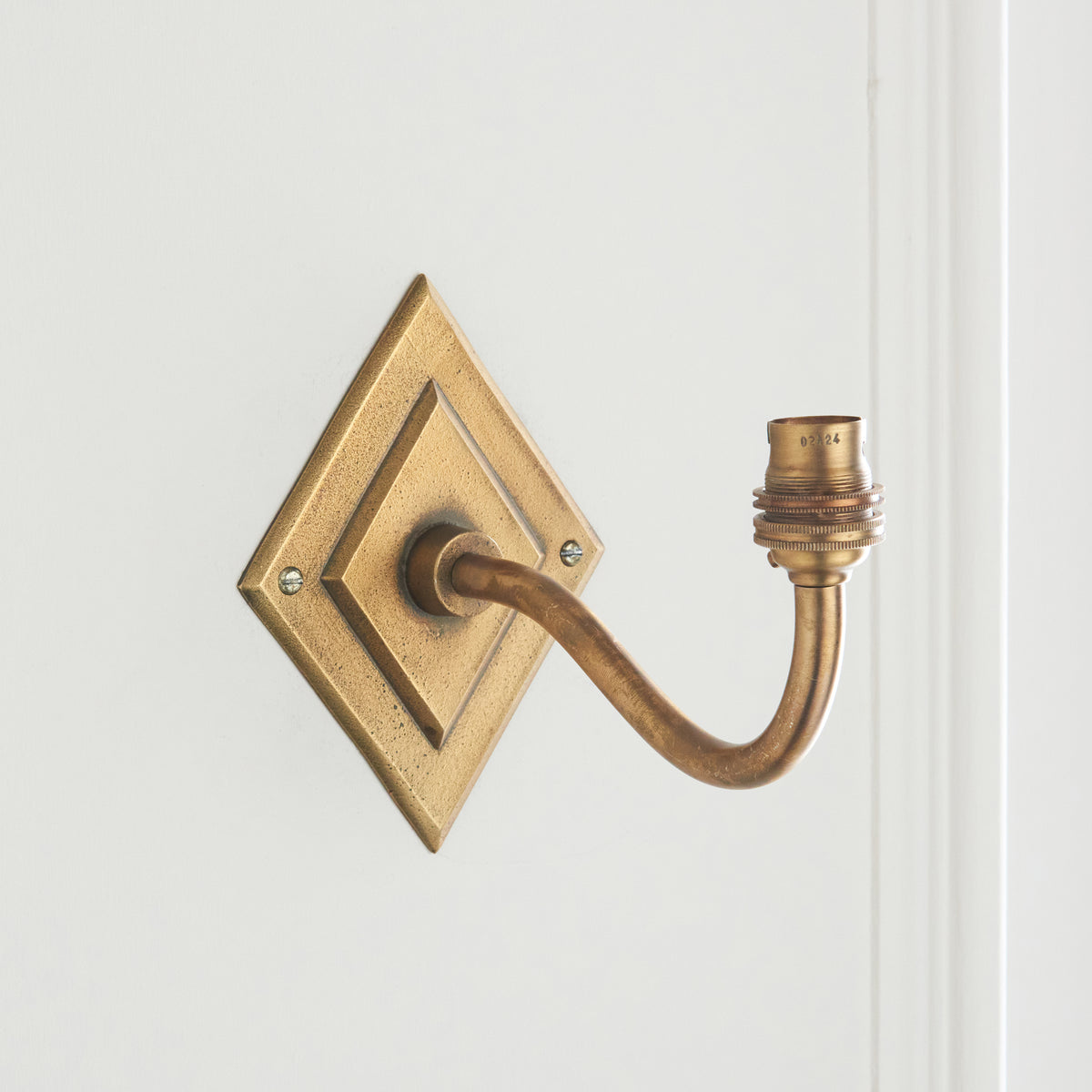 Endon Lighting Diamond Curve 113597 Diamond Curve Wall Light Fitting