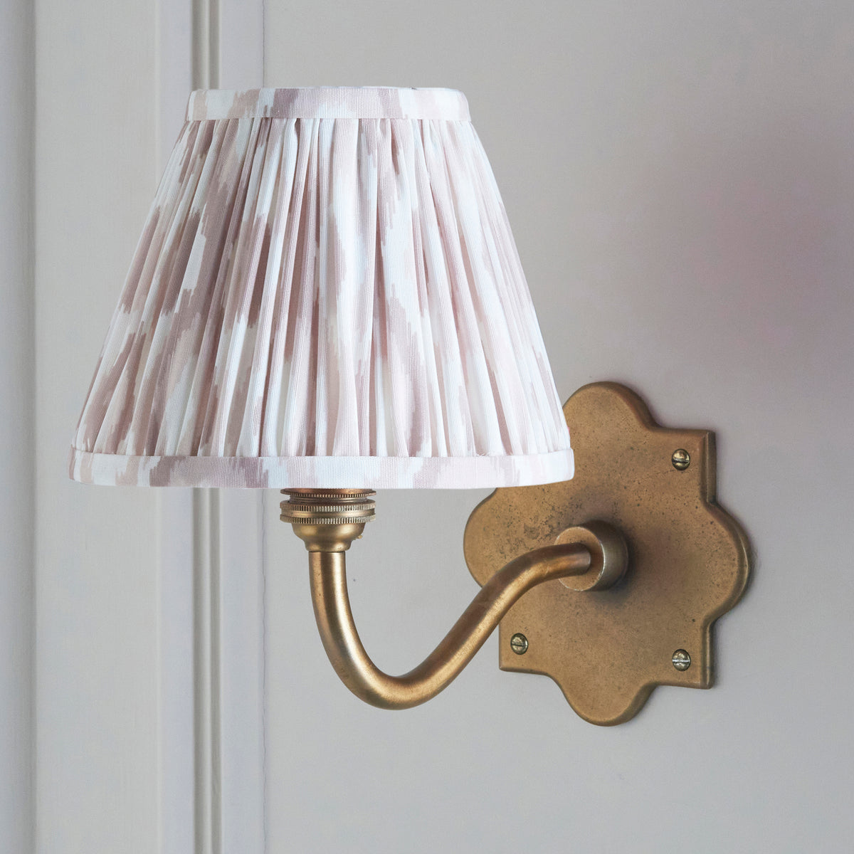 Endon Lighting Anvil Curve & Ikat 16cm 113763 Anvil Curve & Ikat 16cm Wall Light