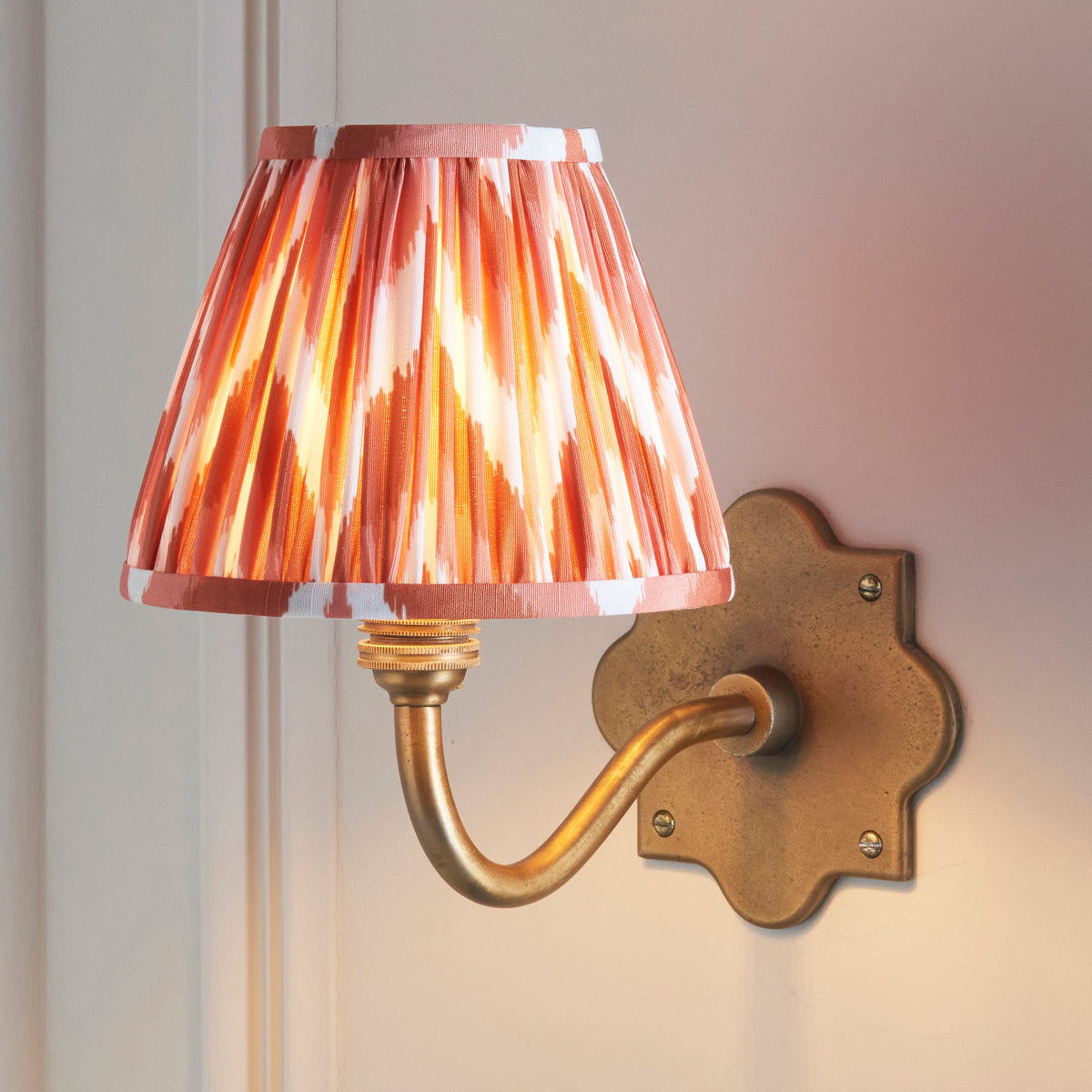 Endon Lighting Anvil Curve & Zigzag 16cm 113772 Anvil Curve & Zigzag 16cm Wall Light