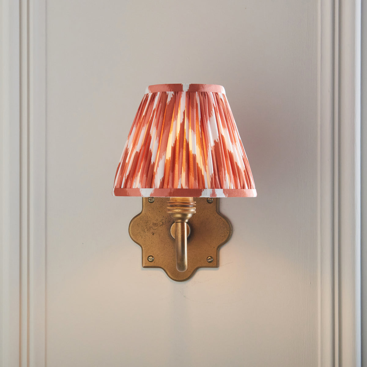 Endon Lighting Anvil Curve & Zigzag 16cm 113772 Anvil Curve & Zigzag 16cm Wall Light