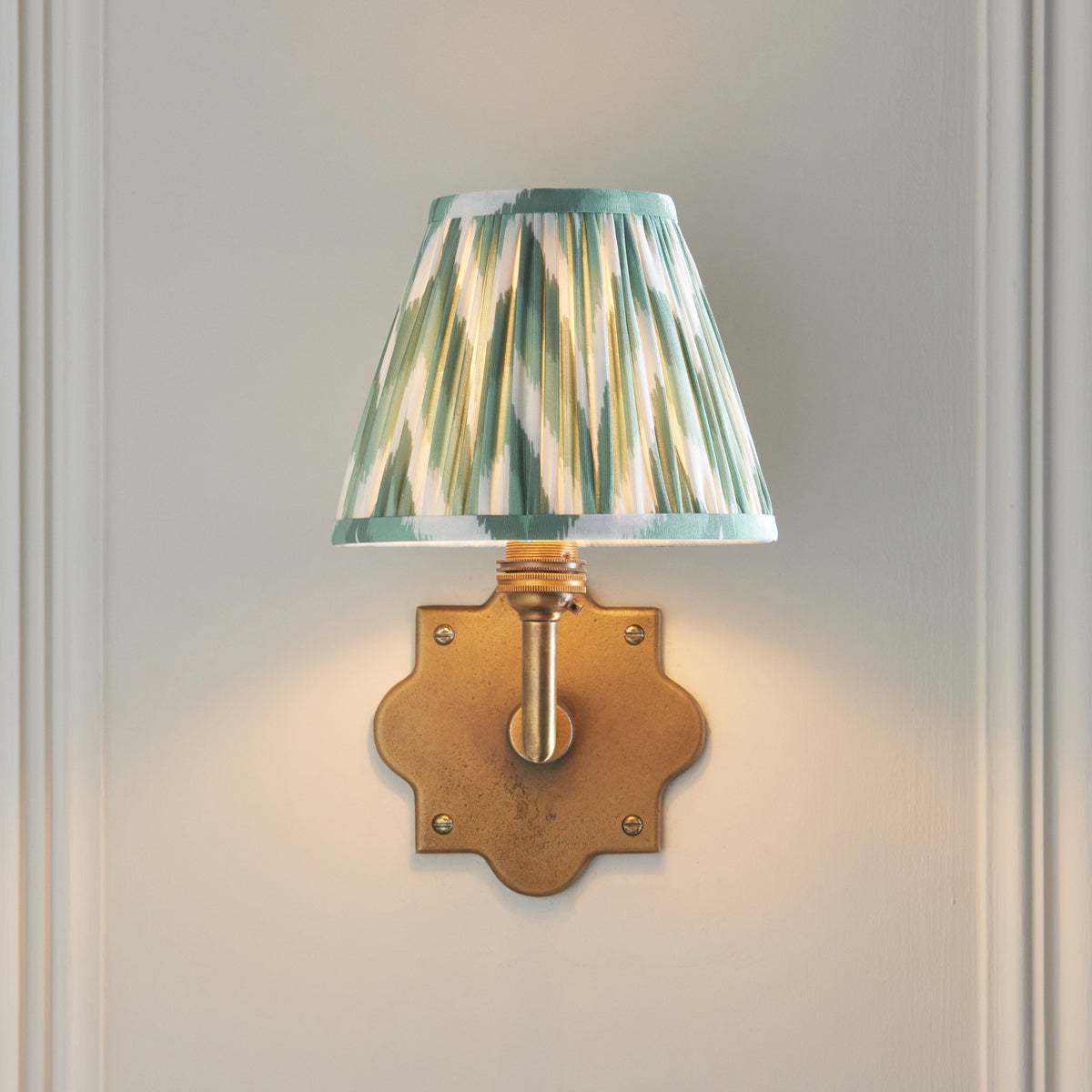 Endon Lighting Anvil Angle & Zigzag 16cm 113796 Anvil Angle & Zigzag 16cm Wall Light