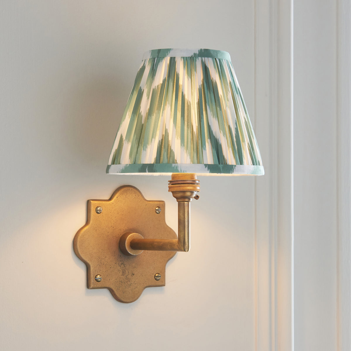 Endon Lighting Anvil Angle & Zigzag 16cm 113796 Anvil Angle & Zigzag 16cm Wall Light