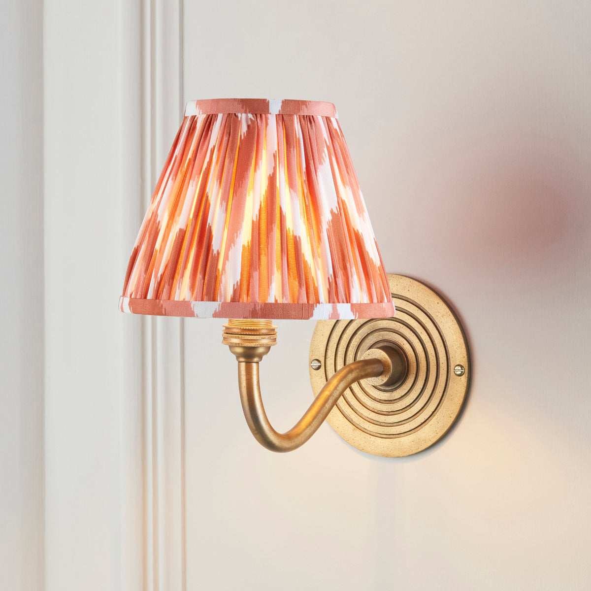 Endon Lighting Ripple Curve & Zigzag 16cm 114096 Ripple Curve & Zigzag 16cm Wall Light