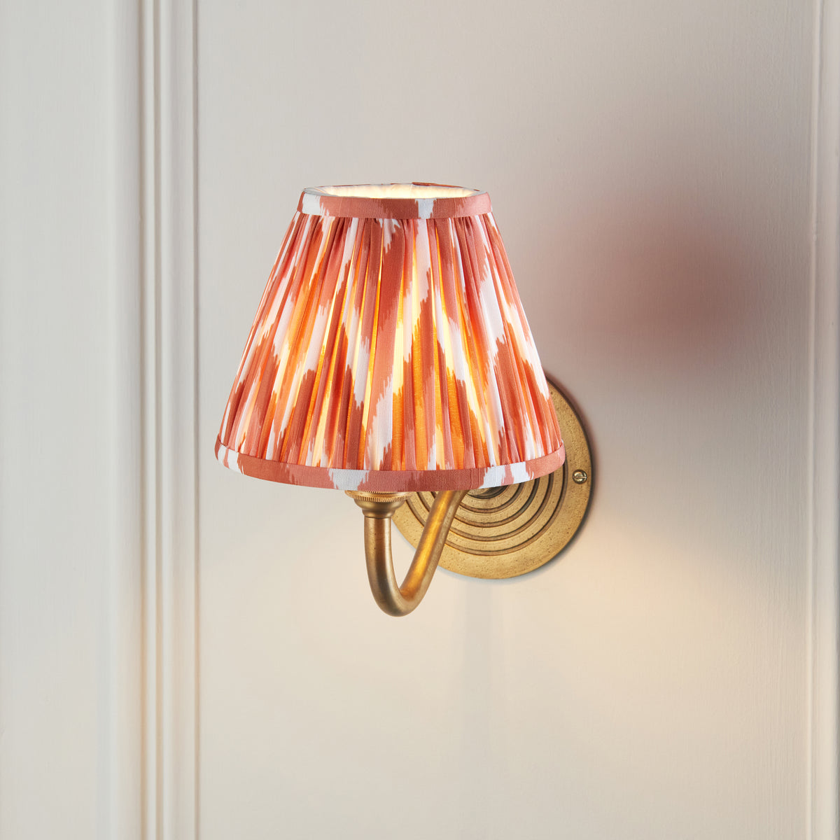 Endon Lighting Ripple Curve & Zigzag 16cm 114096 Ripple Curve & Zigzag 16cm Wall Light