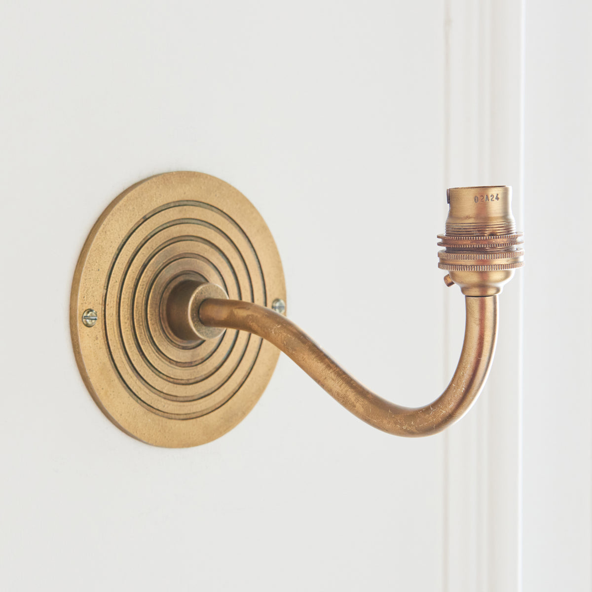 Endon Lighting Ripple Curve & Ivy 16cm 114101 Ripple Curve & Ivy 16cm Wall Light